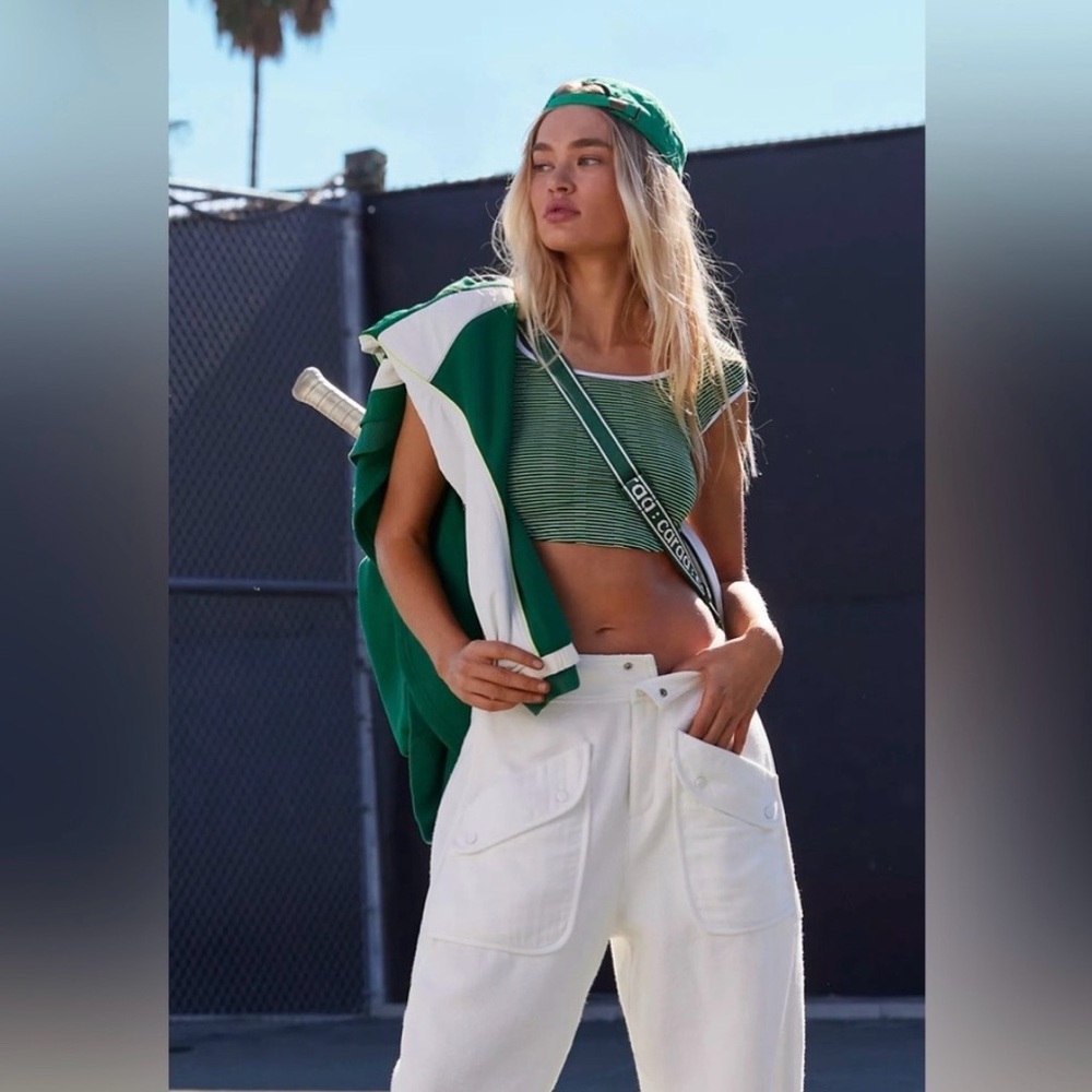 FREE PEOPLE | NWOT Whats The Scoop Baby Tee in Green Sheen Combo